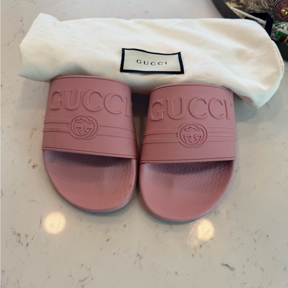 Gucci Dusty Rose Slides